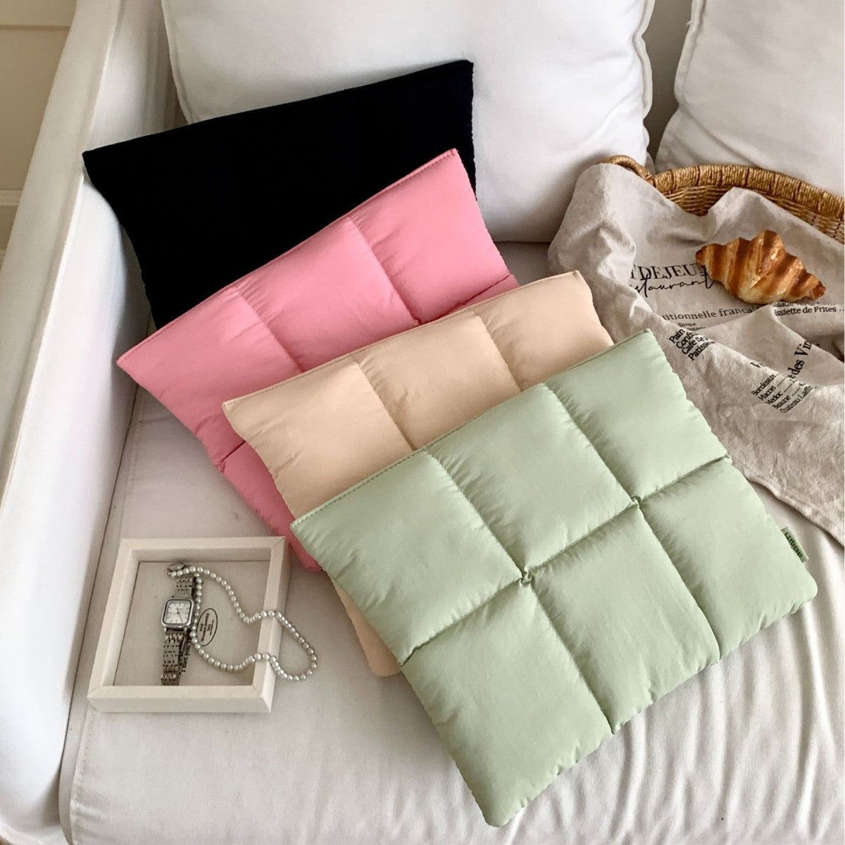 Moovo – deine Fluffy Laptoptasche