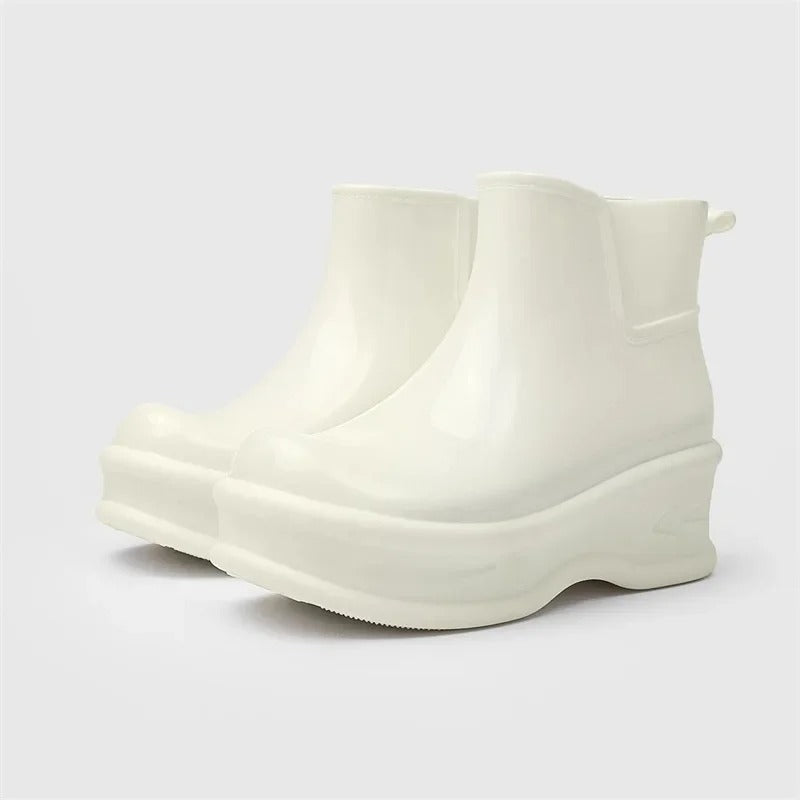 Aurevo® – Der High-Style Boot mit glänzendem Finish
